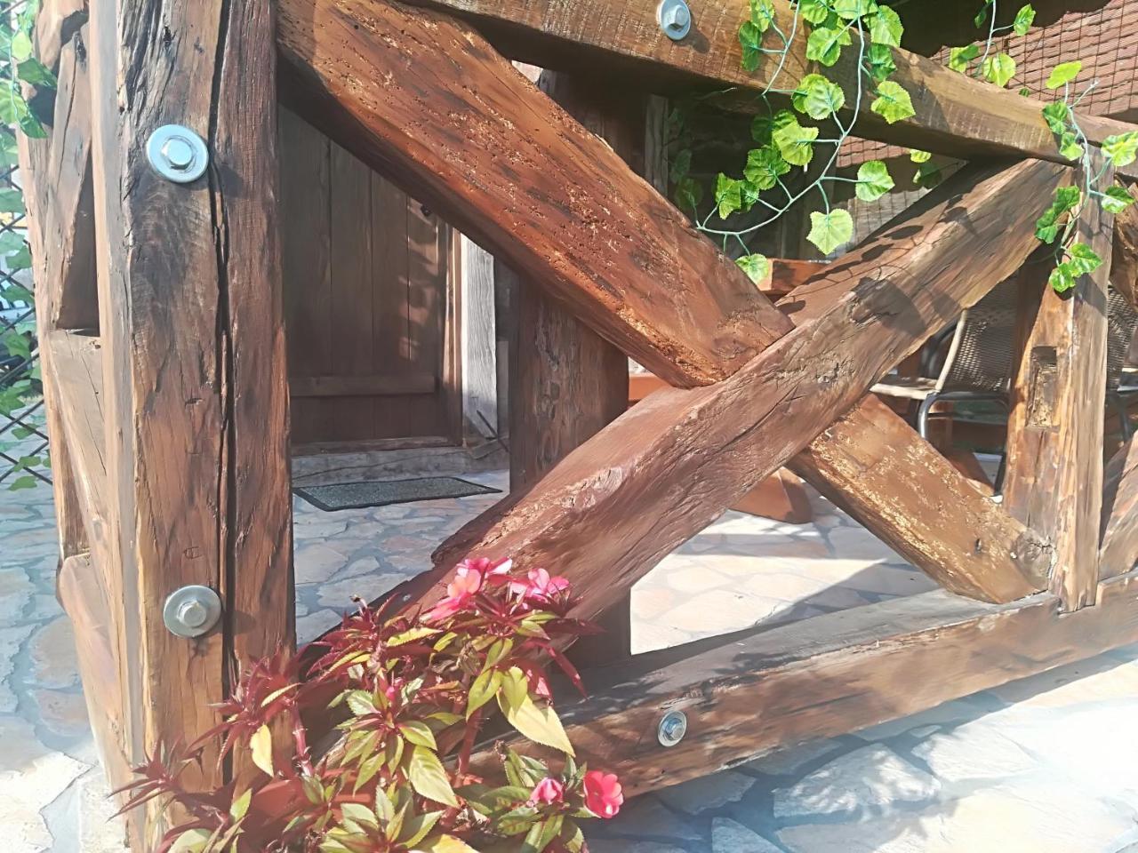 فندق Etno Selo Eden Zeravacki Potok المظهر الخارجي الصورة